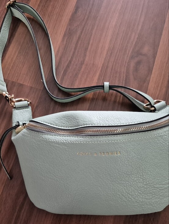 Poppy & Peonies Handbags - Mint Sidekick